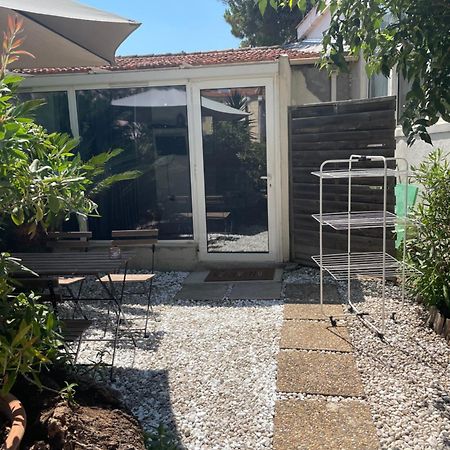 Cozy House With Parking And Garden Διαμέρισμα Νίκαια Εξωτερικό φωτογραφία
